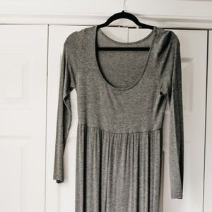 Entourage Grey long sleeves Maxi